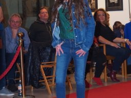 Fashion Show in der Contemplor Galerie Wien am 16. 03. 2024